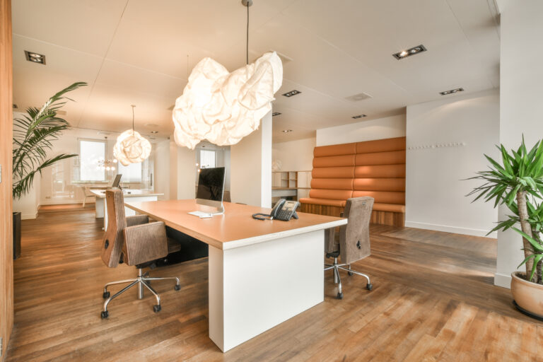 Idee di Arredo per uno ufficio moderno elegante e funzionale