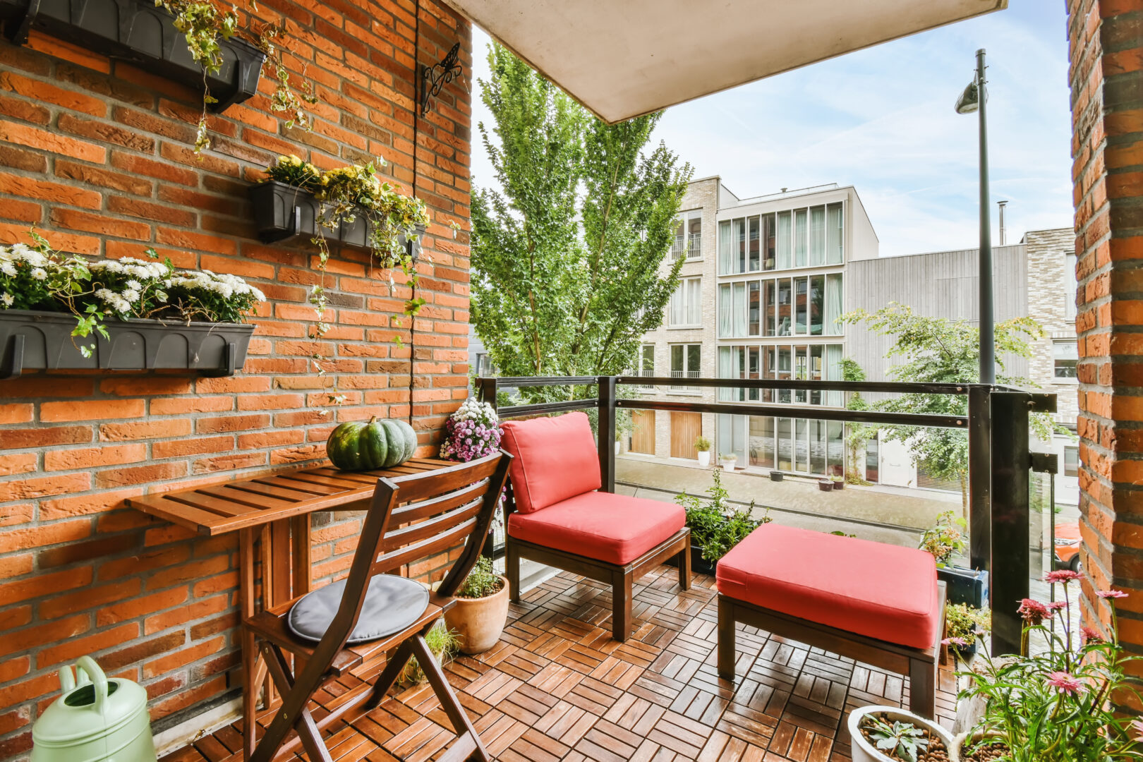 come trasformare la terrazza esterna in un’oasi multifunzionale